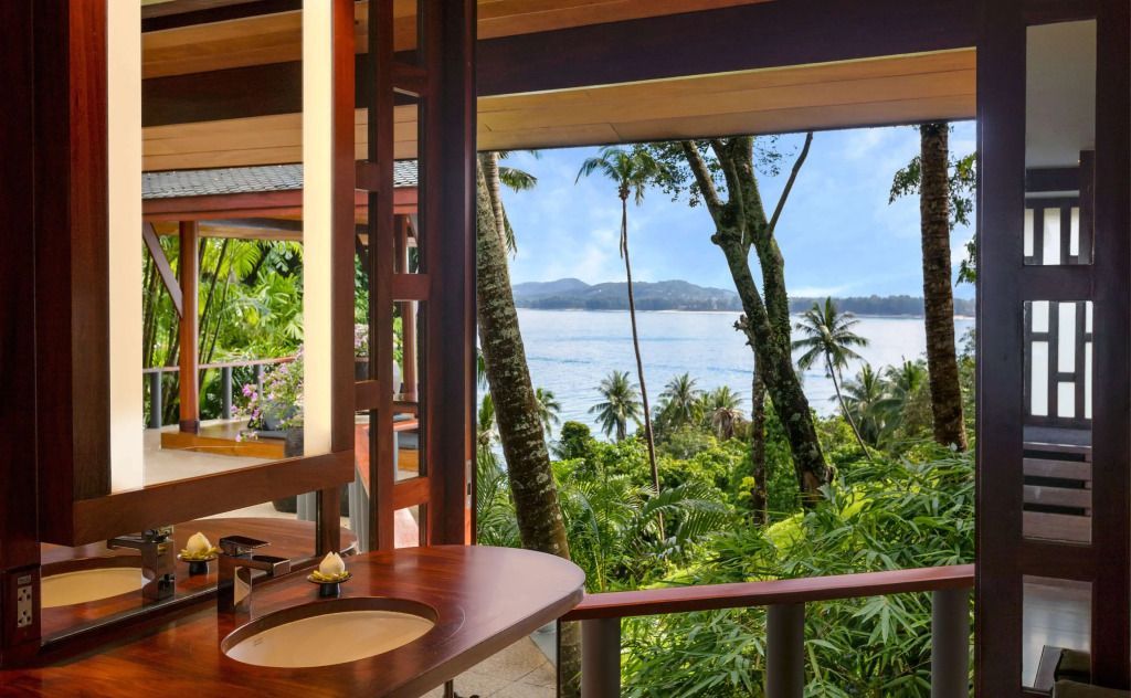Atemberaubender Meerblick vom Ocean Pool Pavilion mit natürlichem Umfeld