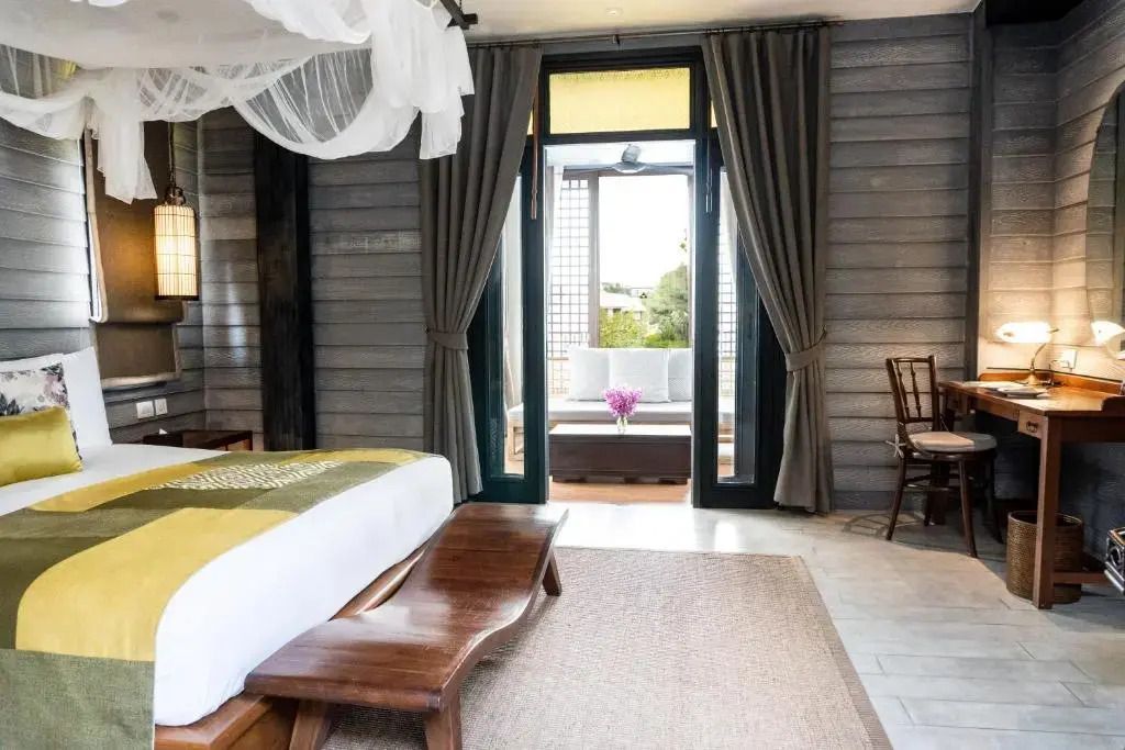 Suite mit Zugang zur Terrasse und geschmackvoller Einrichtung