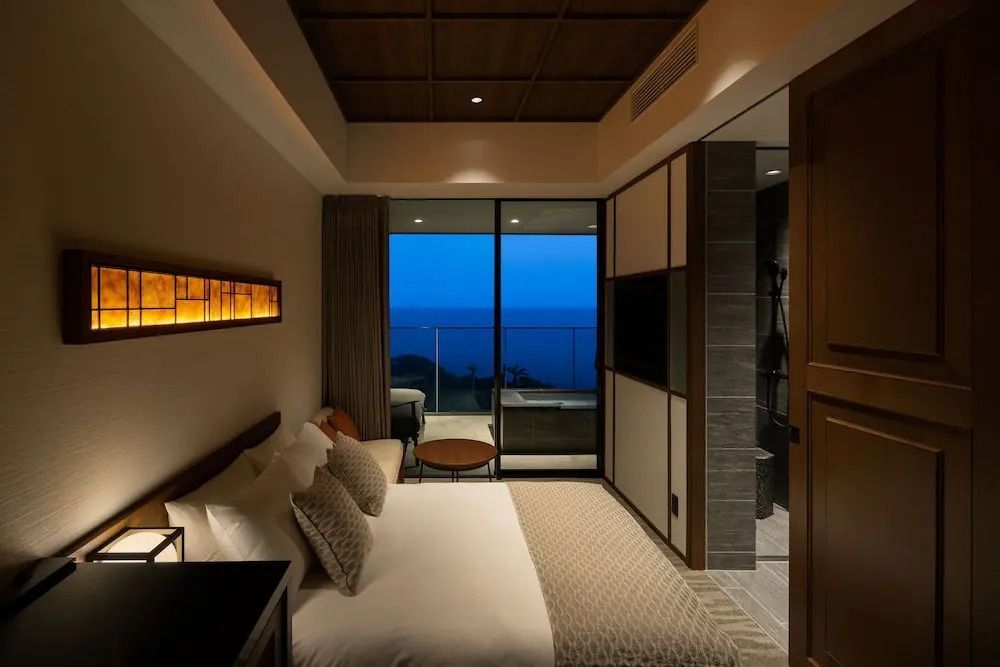 Gemütliches Einzelzimmer mit Meerblick und stilvollem Interieur