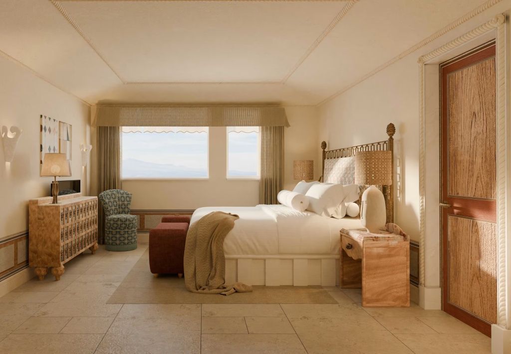 Geräumiges Schlafzimmer mit Doppelbett und Panoramafenster