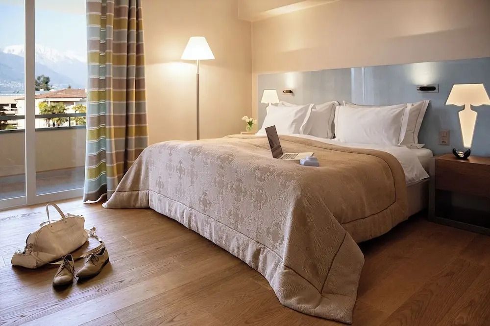 Junior-Suite mit stilvoller Einrichtung und gemütlichem Ambiente