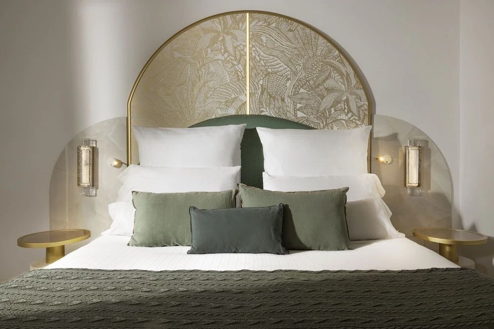 Detailansicht eines edlen Doppelbetts im Superior Doppelzimmer