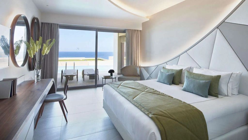 Deluxe Doppelzimmer mit Meerblick und eleganter Terrasse