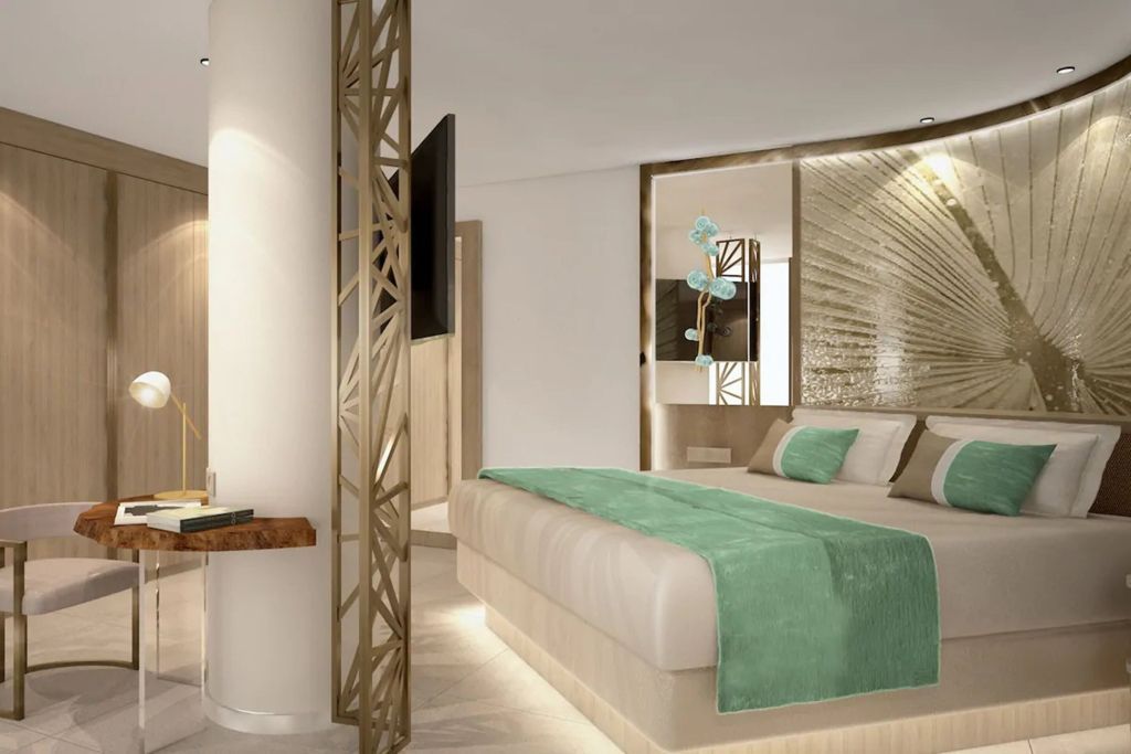Geräumiges Zimmer mit modernem Design und luxuriösem Doppelbett