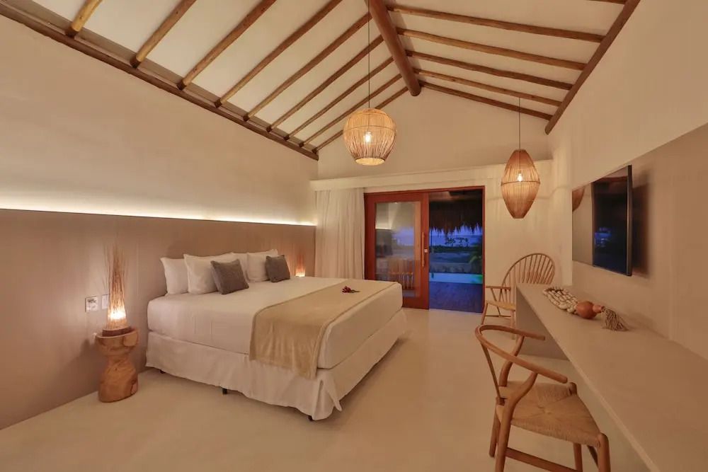 Geräumiges Schlafzimmer mit direktem Zugang zur Terrasse