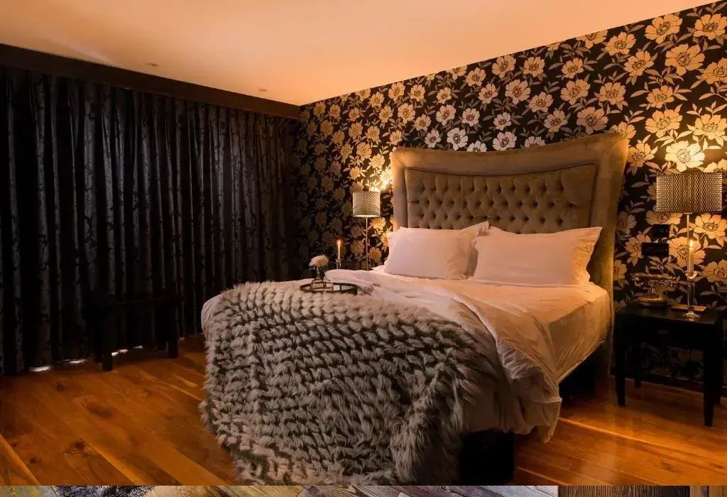 Luxuriöses Schlafzimmer mit opulentem Bett und stilvollem Dekor im Hotel.