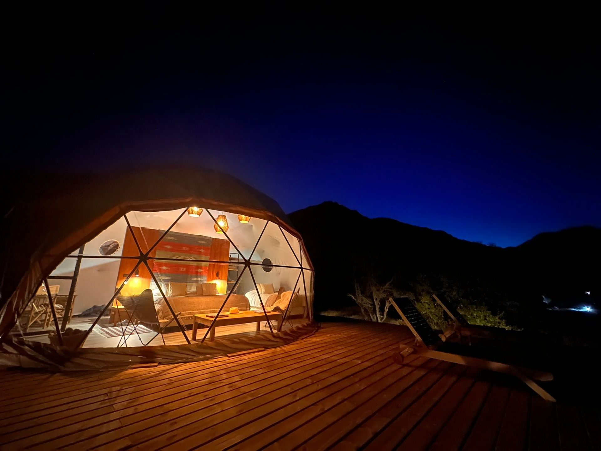 Deluxe Dome, Bild 1 von 3