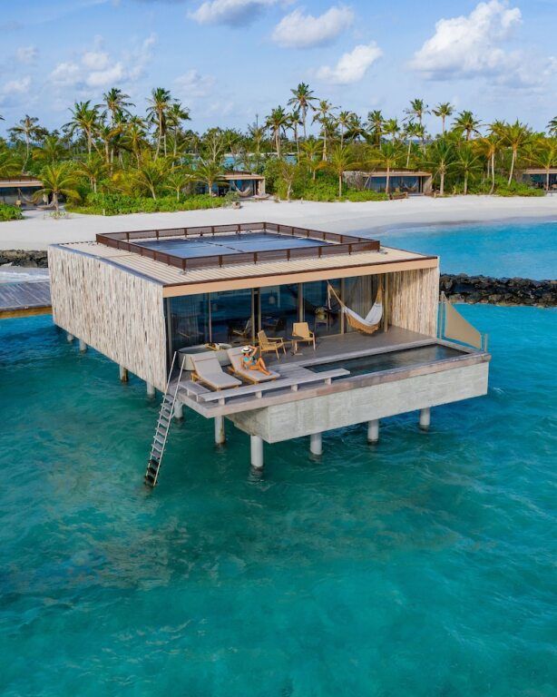Overwatervilla des Patina Maldives, Fari Islands