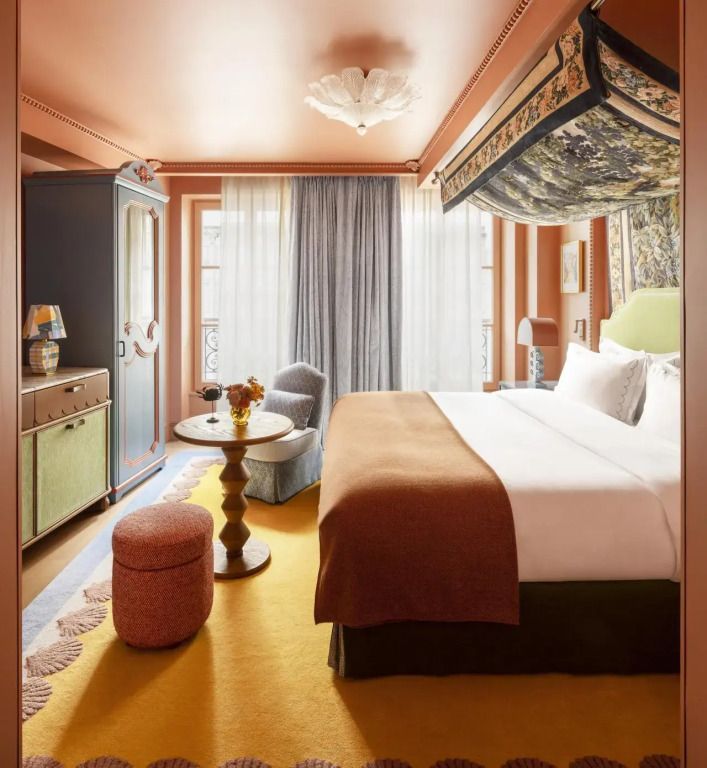 Luxuriöses Superior Doppelzimmer im Hotel Le Grand Mazarin mit geschmackvoller Einrichtung