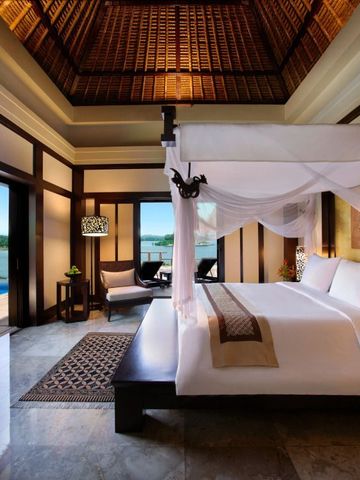 Geräumige Suite mit direktem Poolzugang im Banyan Tree Bintan Hotel