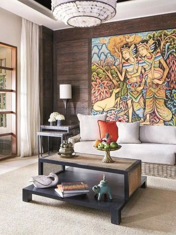Eleganter Wohnbereich mit moderner Kunst im Mandapa Ritz-Carlton Reserve