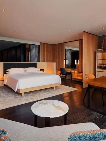 Luxuriöse Suite mit stylischem Interieur und großzügigem Raumangebot