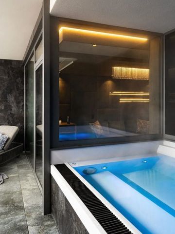 Luxuriöser Whirlpool im Spa-Bereich mit entspannter Beleuchtung.