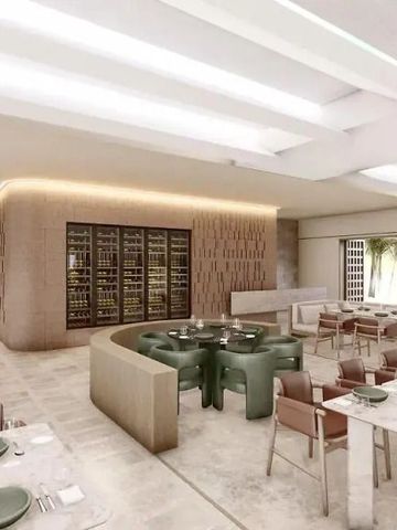 Stilvolles Restaurant mit modernen Tischen und elegantem Ambiente