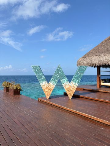 Das W Maldives auf den Malediven