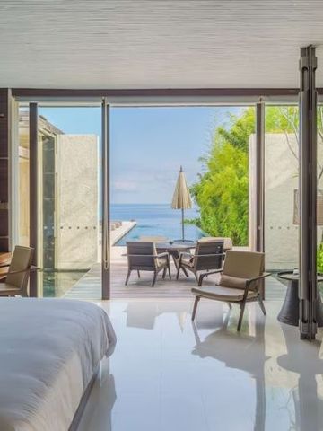 Helles Zimmer mit Meerblick und Terrasse