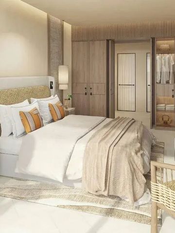 Elegantes Zimmer mit Kingsize-Bett, Holzakzenten und gemütlichem Ambiente