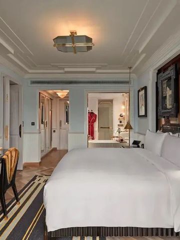 Raffiniert eingerichtetes Schlafzimmer mit modernem Design