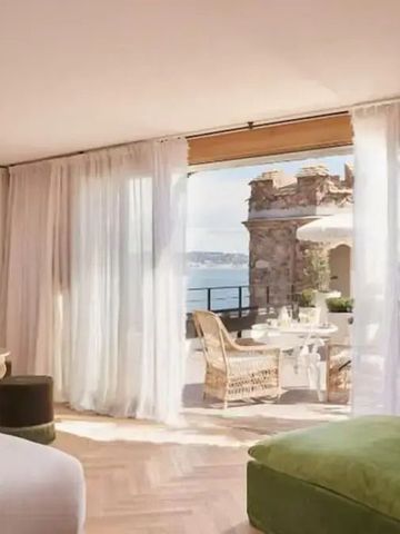 Suite mit Terrasse und Meerblick