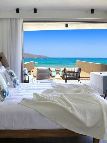 Wunderschönes Zimmer mit Blick auf das Meer und einer privaten Terrasse