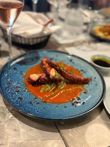 Pulpo im Med Yacht Club