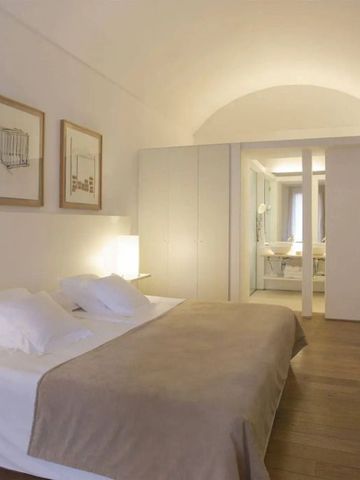 Minimalistisches Hotelzimmer im modernen Design