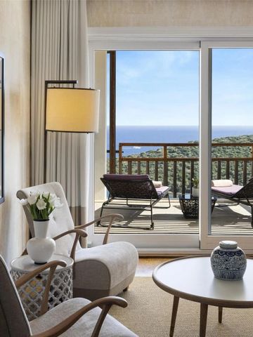 Komfortable Sitzecke mit Terrasse und Meerblick