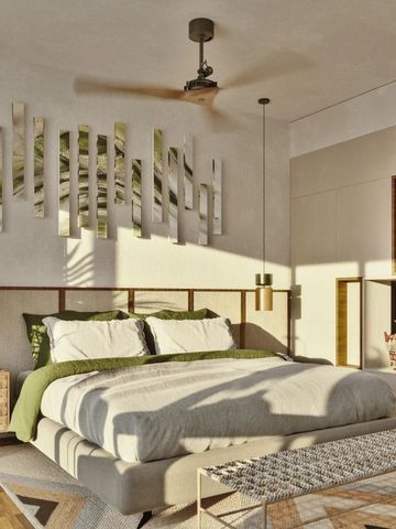 Helles Hotelzimmer mit Doppelbett und eleganter Dekoration