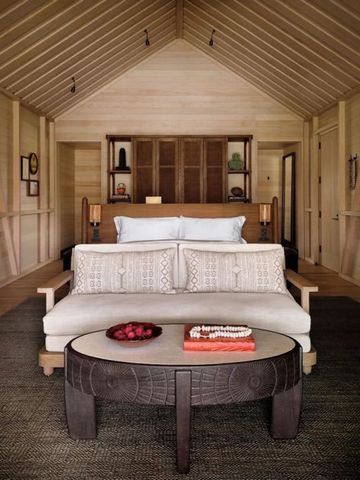 Gemütliche Schlafzimmer-Lounge mit eleganter Einrichtung