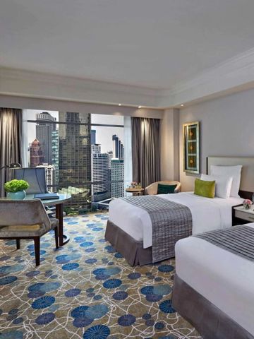 Geräumiges Zweibettzimmer mit Blick auf die Skyline von Kuala Lumpur