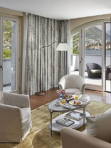 Helle Suite mit Seeblick und eleganter Einrichtung im Mandarin Oriental Lago di Como