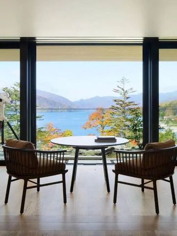 Gemütliche Sitzecke mit atemberaubender Seesicht