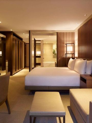 Geräumige Hotelzimmer mit modernem Design und Annehmlichkeiten