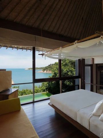 Hell eingerichtete Villa mit Meerblick bei Six Senses Samui