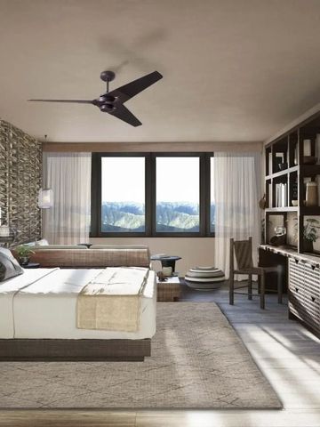 Modernes Schlafzimmer mit Holzdekor und weitläufigem Ausblick.