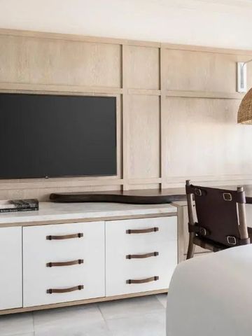 Moderner Schreibtischecke mit stilvollem Design im Schlafzimmer