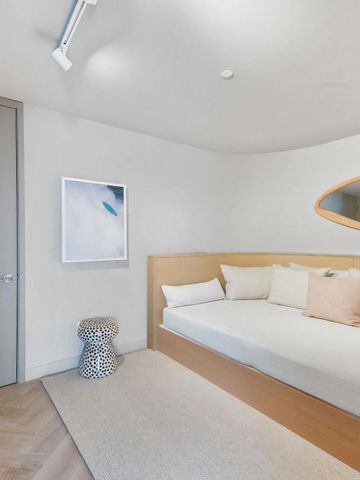 Gemütliches Einzelzimmer im W South Beach mit modernem Dekor und klaren Linien