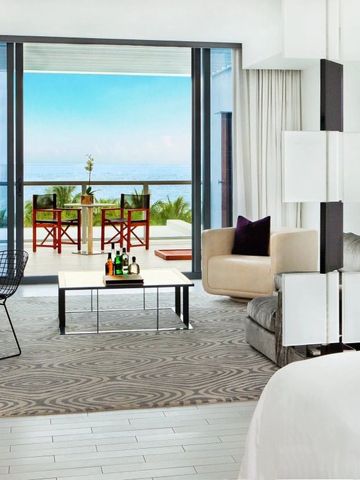 Geräumiges Zimmer mit Terrasse und Meerblick