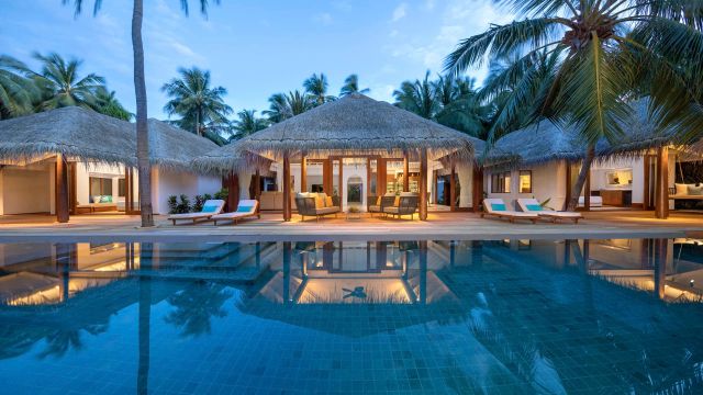 Anantara Kihavah Guest Room Three Bedroom Beach Pool Residence Swimming Pool
