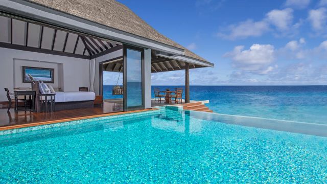 Anantara Kihavah Maldives Villas Guest Room Overwaterpoolvilla Pool