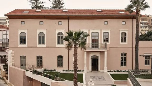 Domus Blanc Boutique Hotel