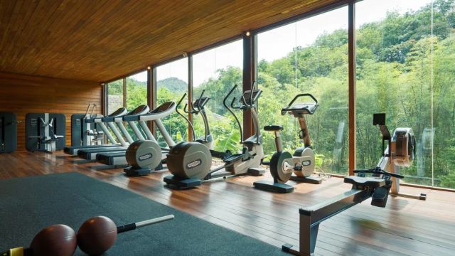 Fitnessstudio im Six Senses Yao Noi