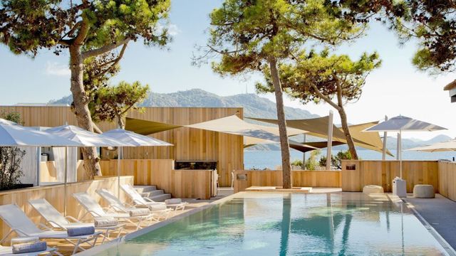 Pool mit Meerblick vom La Plage Casadelmar