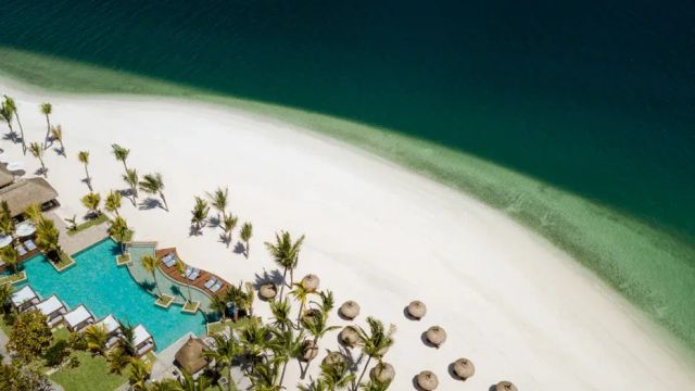 One&Only Le Saint Geran Pool von oben