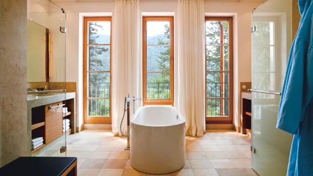 Schloss Elmau Badewanne 