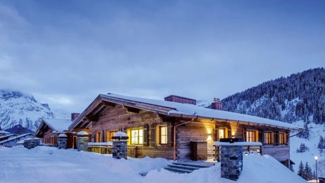 Severins mit Schnee bedeckt