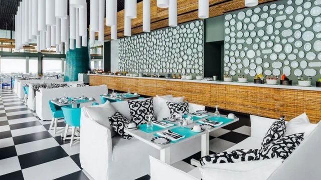 Como point yamu La Sirena Restaurant