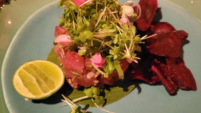 Como point yamu Nahmyaa Restaurant