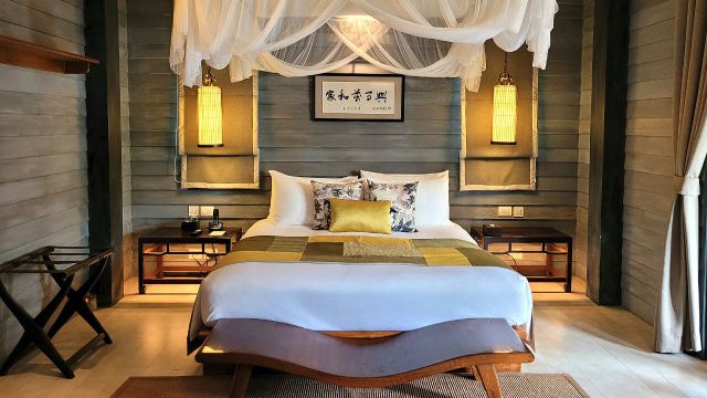 Anantara Lawana Deluxe Room
