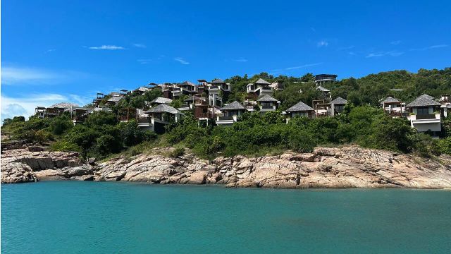 The Ritz-Carlton, Koh Samui Meer